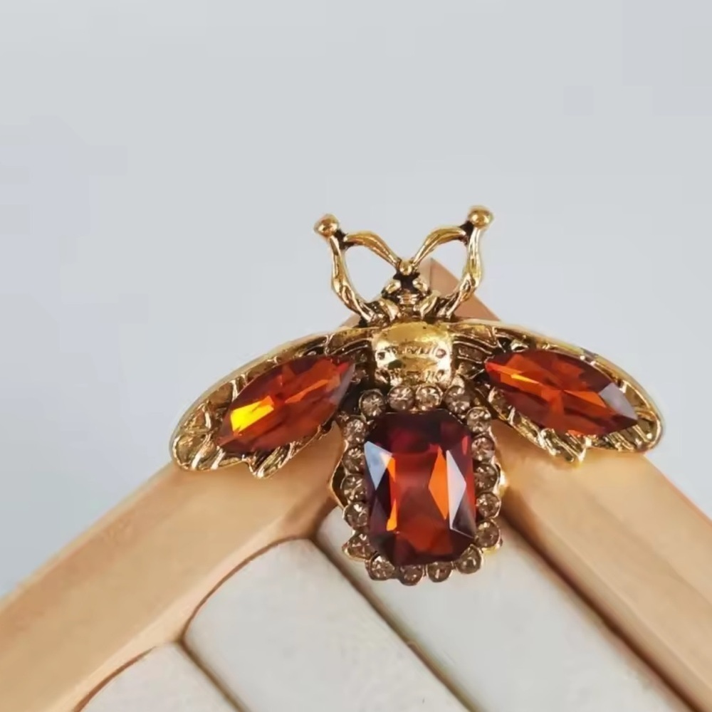 Vintage Amber Bee Crystal Brooch